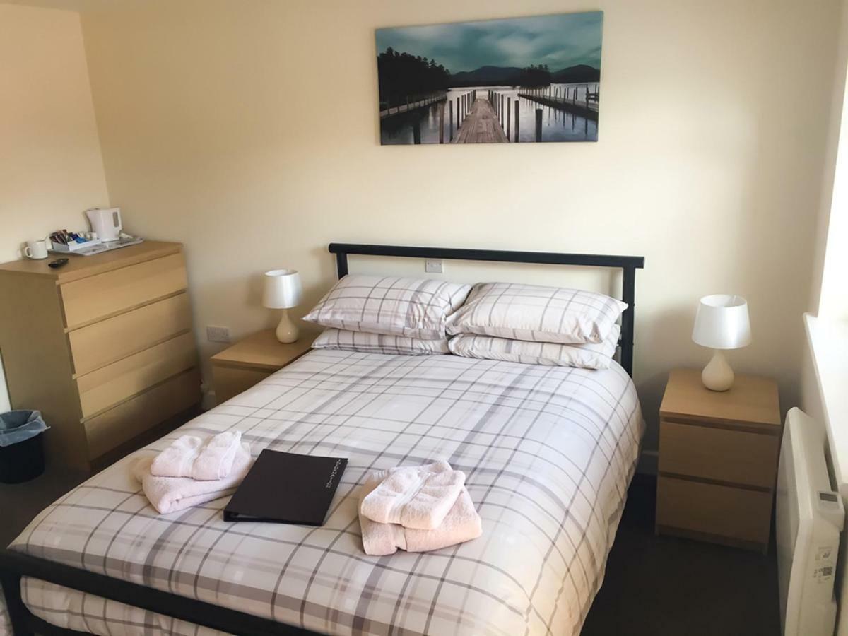 Cherish End Guest House Дънстейбъл Екстериор снимка